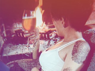 エロティックなビデオチャット CalaNoir