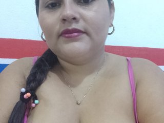 エロティックなビデオチャット Camila-360