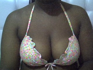 エロティックなビデオチャット Raisababy