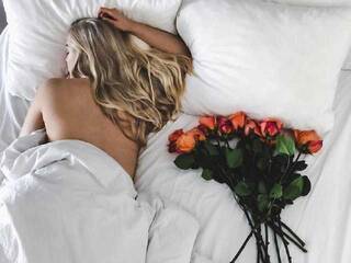 エロティックなビデオチャット Candy-Melody