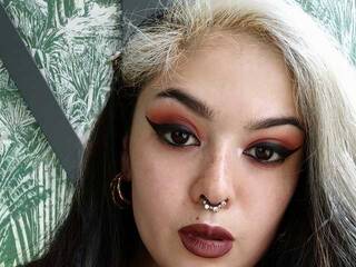 エロティックなビデオチャット CandyBrat