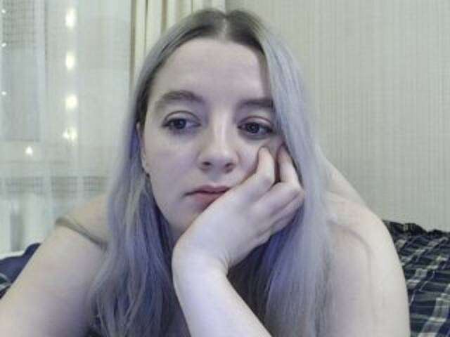 ブロードキャストスクリーンショット CandyEva