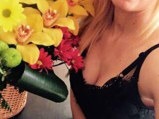 エロティックなビデオチャット caramelkkka