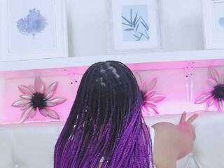 エロティックなビデオチャット CarlotaWee