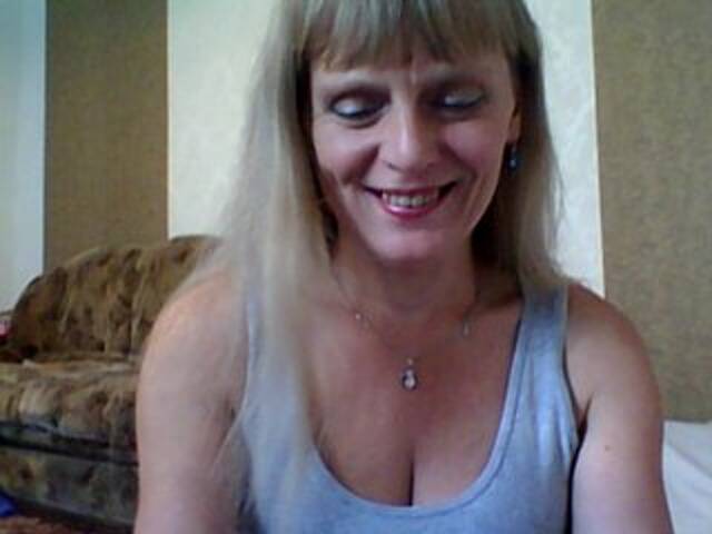 ブロードキャストスクリーンショット CarmenLike