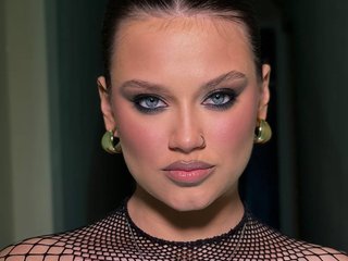 エロティックなビデオチャット CarmenWilliams