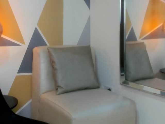 ブロードキャストスクリーンショット CaseyRosse