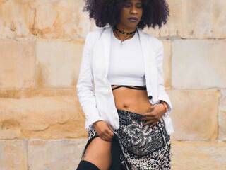 エロティックなビデオチャット Cata420