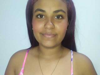 エロティックなビデオチャット catalella89