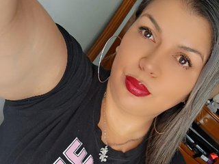 エロティックなビデオチャット CATALINA-SANCHEZ