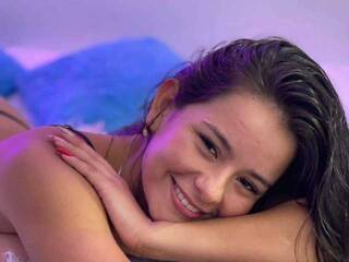 エロティックなビデオチャット Catiramodel25