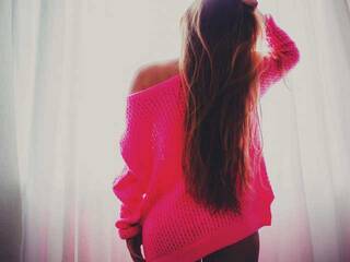 エロティックなビデオチャット Cecillia