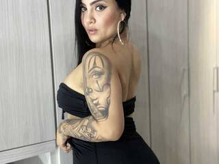 エロティックなビデオチャット CelesteCourtney