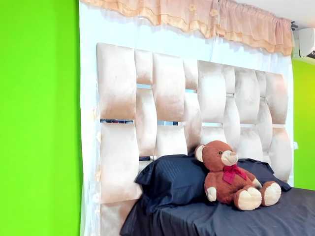 ブロードキャストスクリーンショット CelesteMilani