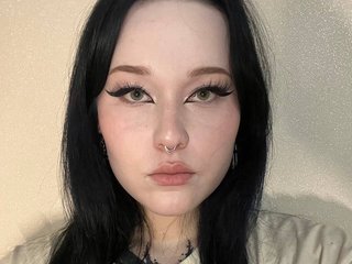 エロティックなビデオチャット CharlaJarman