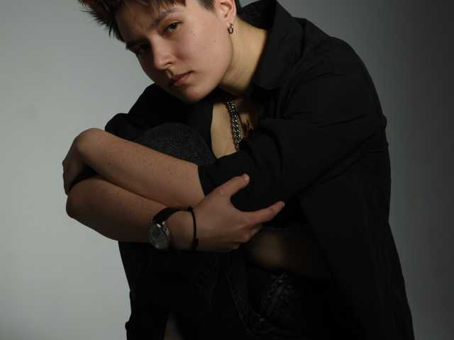 プロフィールの写真 CharlieeAdams
