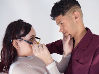 エロティックなビデオチャット Charlieytracy