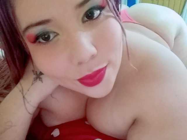 プロフィールの写真 CharloteAdams