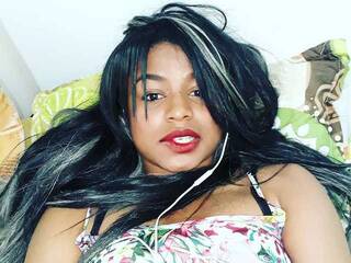 エロティックなビデオチャット charlott27