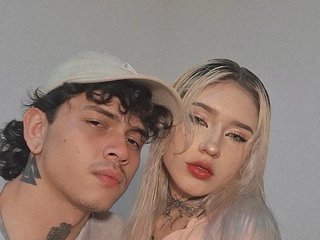 エロティックなビデオチャット Charlotte-and-Liamm