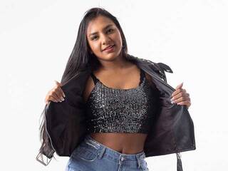 エロティックなビデオチャット CharlotteBlak