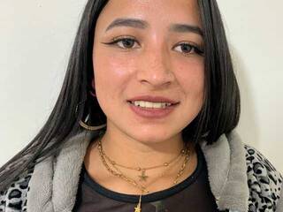 エロティックなビデオチャット CharlotteSmit