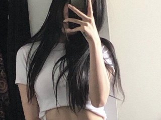エロティックなビデオチャット CharlotteSuit