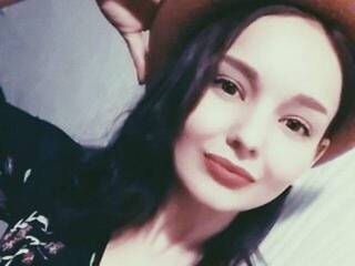 エロティックなビデオチャット CharmingDivas