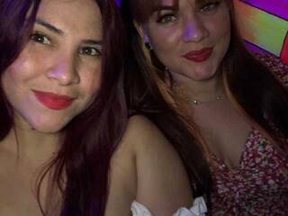 エロティックなビデオチャット Chely-Marly