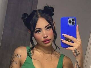 エロティックなビデオチャット cherrymodel