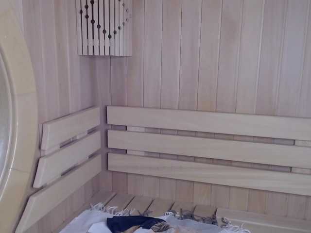 ブロードキャストスクリーンショット CherryVodka