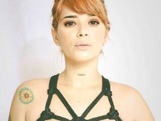 エロティックなビデオチャット Cherylbones