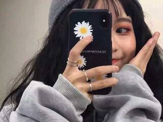 エロティックなビデオチャット ChikyNicki