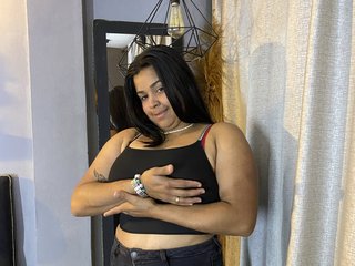 エロティックなビデオチャット chiquihottie