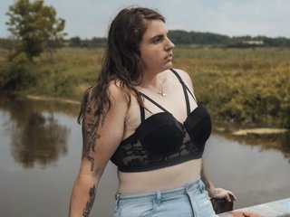 エロティックなビデオチャット ChloeSilverado1