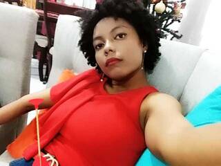 エロティックなビデオチャット Choconude