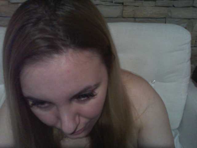 ブロードキャストスクリーンショット ChristinaHotX