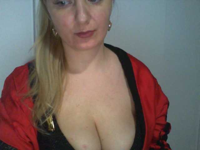 ブロードキャストスクリーンショット ChristinaHotX