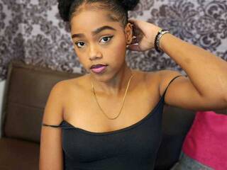 エロティックなビデオチャット CiaraBlake