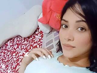 エロティックなビデオチャット circecherry