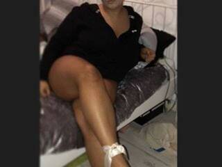 エロティックなビデオチャット ClauLou