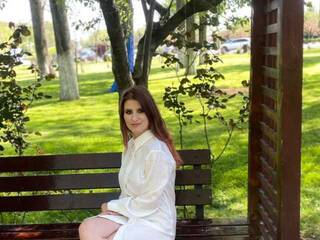 エロティックなビデオチャット CleoFly