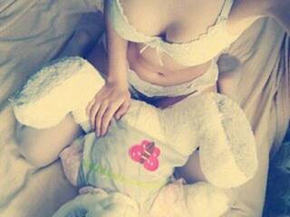 エロティックなビデオチャット Cocainepupper