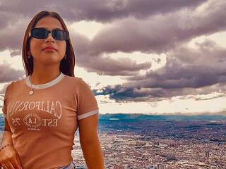 エロティックなビデオチャット Conii22