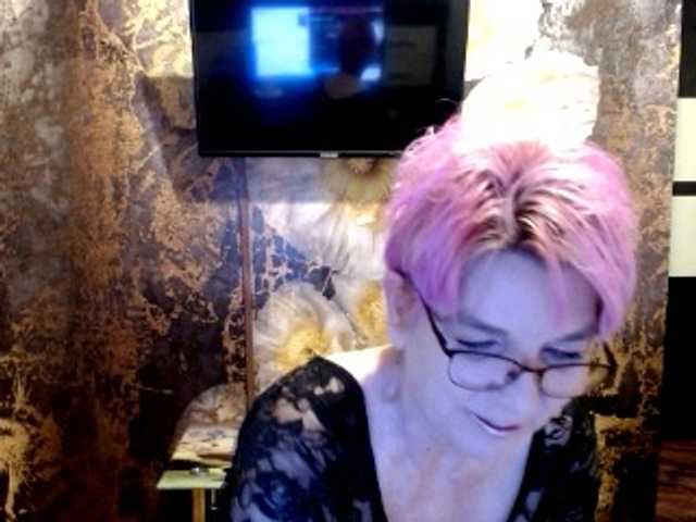 ブロードキャストスクリーンショット cornycamelia