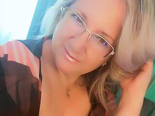 エロティックなビデオチャット Corynia