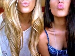 エロティックなビデオチャット crazycats