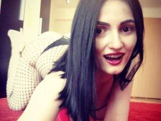 エロティックなビデオチャット CrissNight