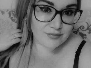 エロティックなビデオチャット CrissyBBW