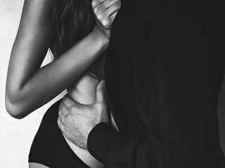 エロティックなビデオチャット crystallbase